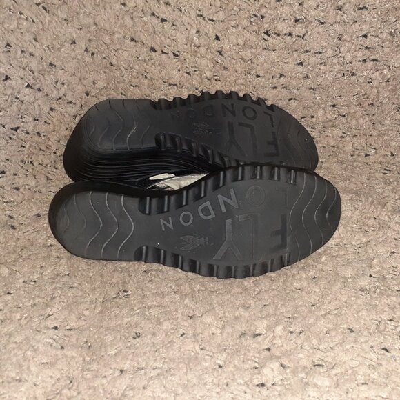 FLY LONDON-Ylva-Perforated Leather Lace Up Black Wedge-Sz 38-7.5-Near Mint - Picture 7 of 7